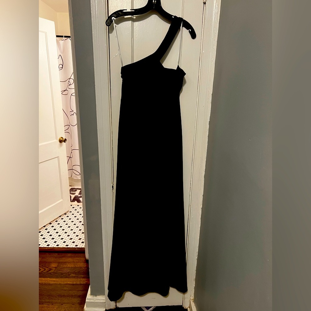 Lulu’s black asymmetrical floor length gown